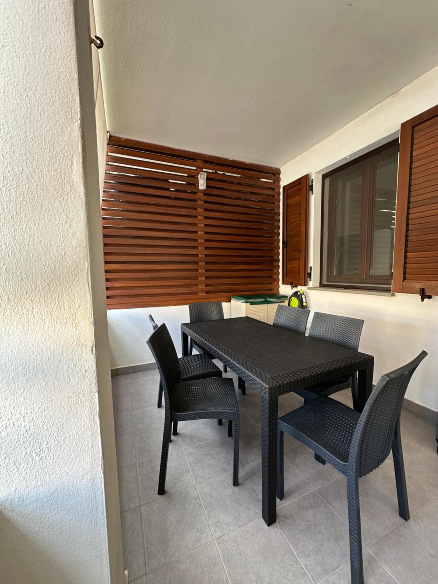 Gris I Blanca Apartment 阿尔盖罗 外观 照片